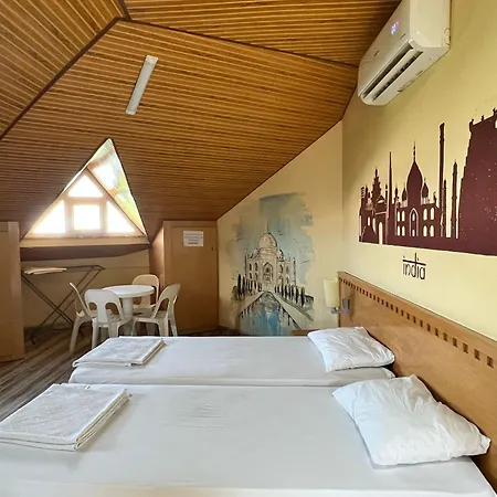 Hotel apartamentowy Esma 3*