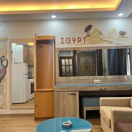 Esma Aparthotel 3*