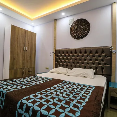 Esma Aparthotel *